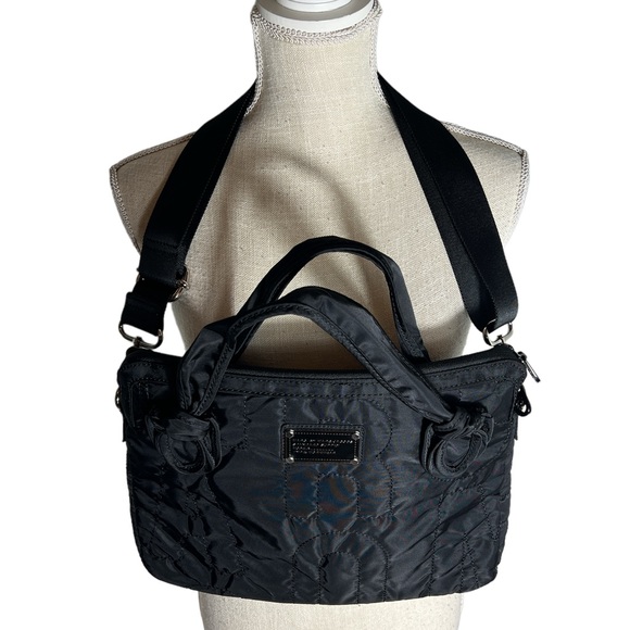 Marc by Marc Jacobs quilted Nylon 15” black handle bag - Picture 4 of 9